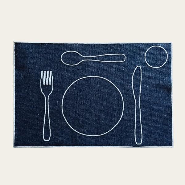 Set de table enfant brodé