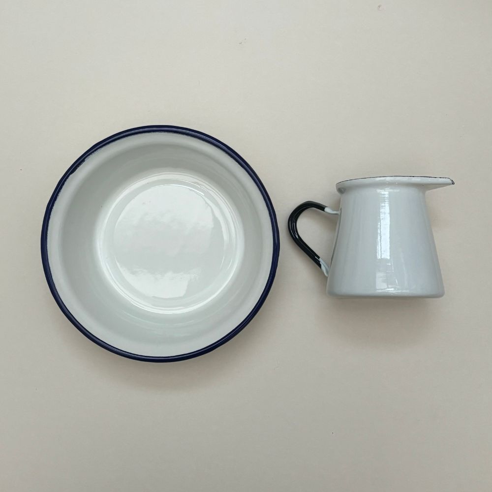 Duo bassine et pichet en émail enfant