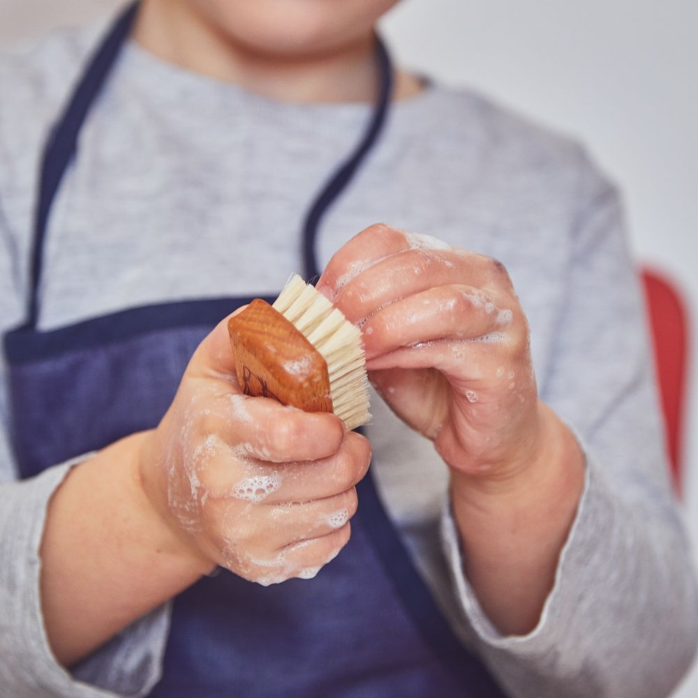 Brosse à ongles enfant